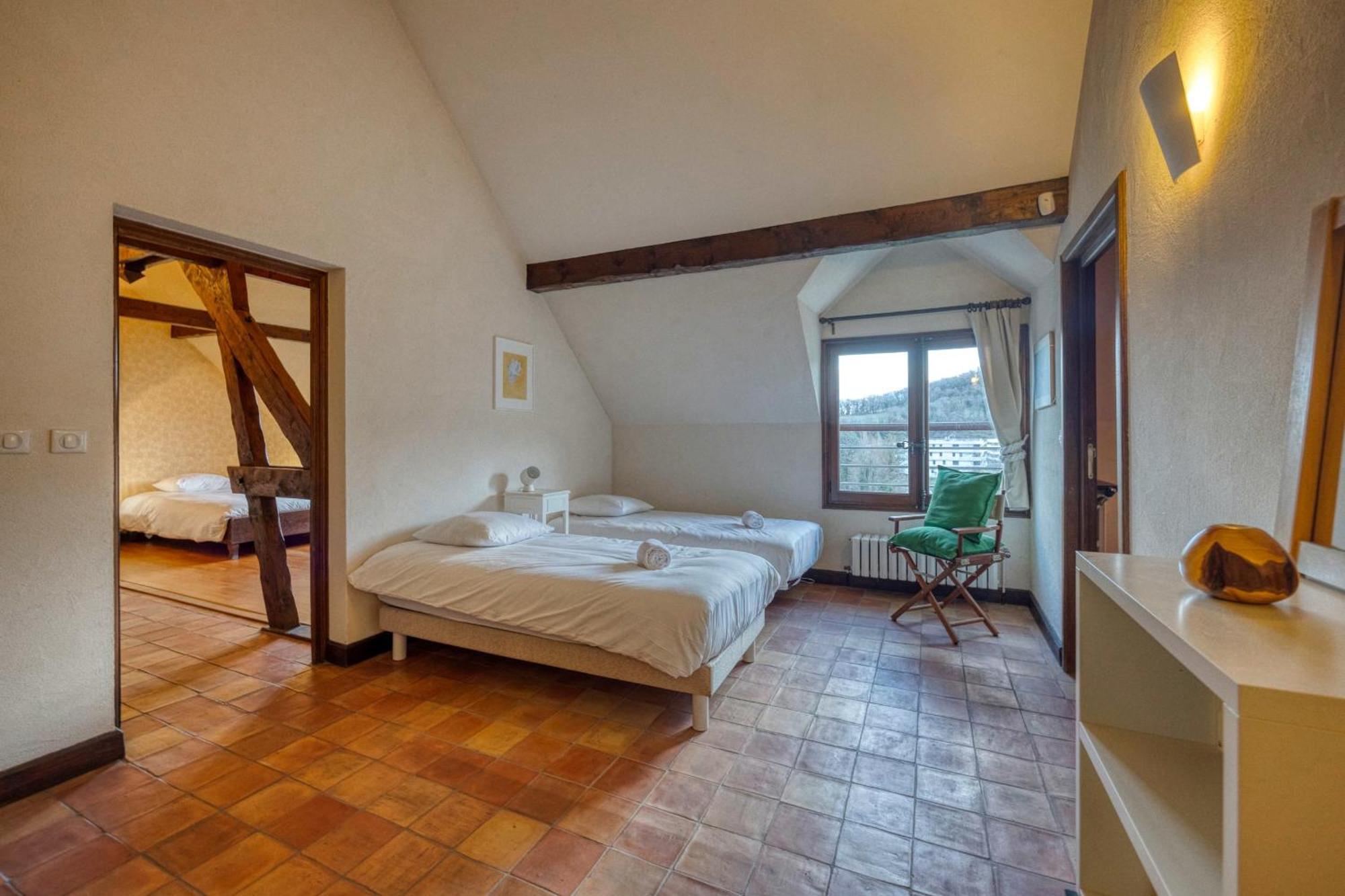 #Hp La Maison Des Lilas Large Family House Sleeps 12 Garden Seyssinet Extérieur photo