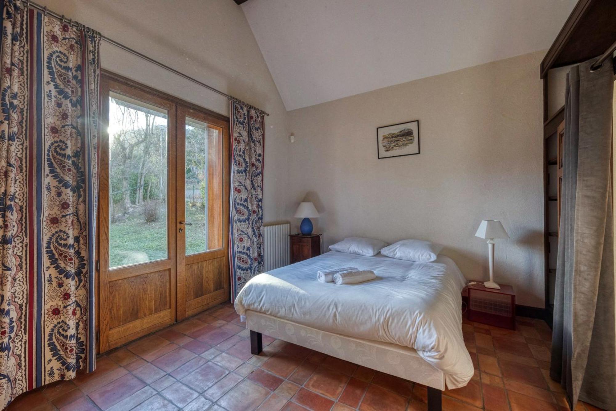 #Hp La Maison Des Lilas Large Family House Sleeps 12 Garden Seyssinet Extérieur photo